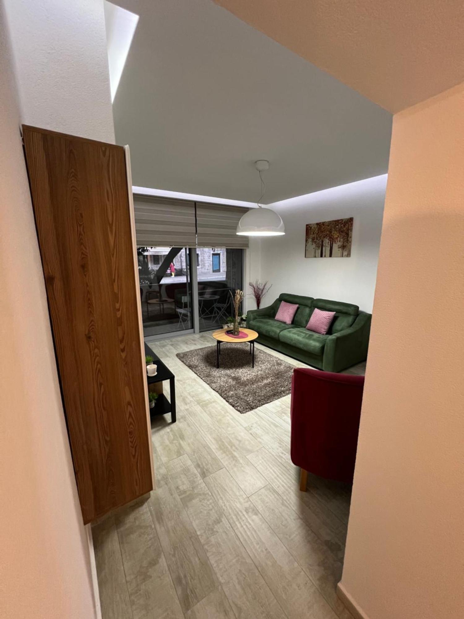 شقة Apartman Nadja كوتور المظهر الخارجي الصورة