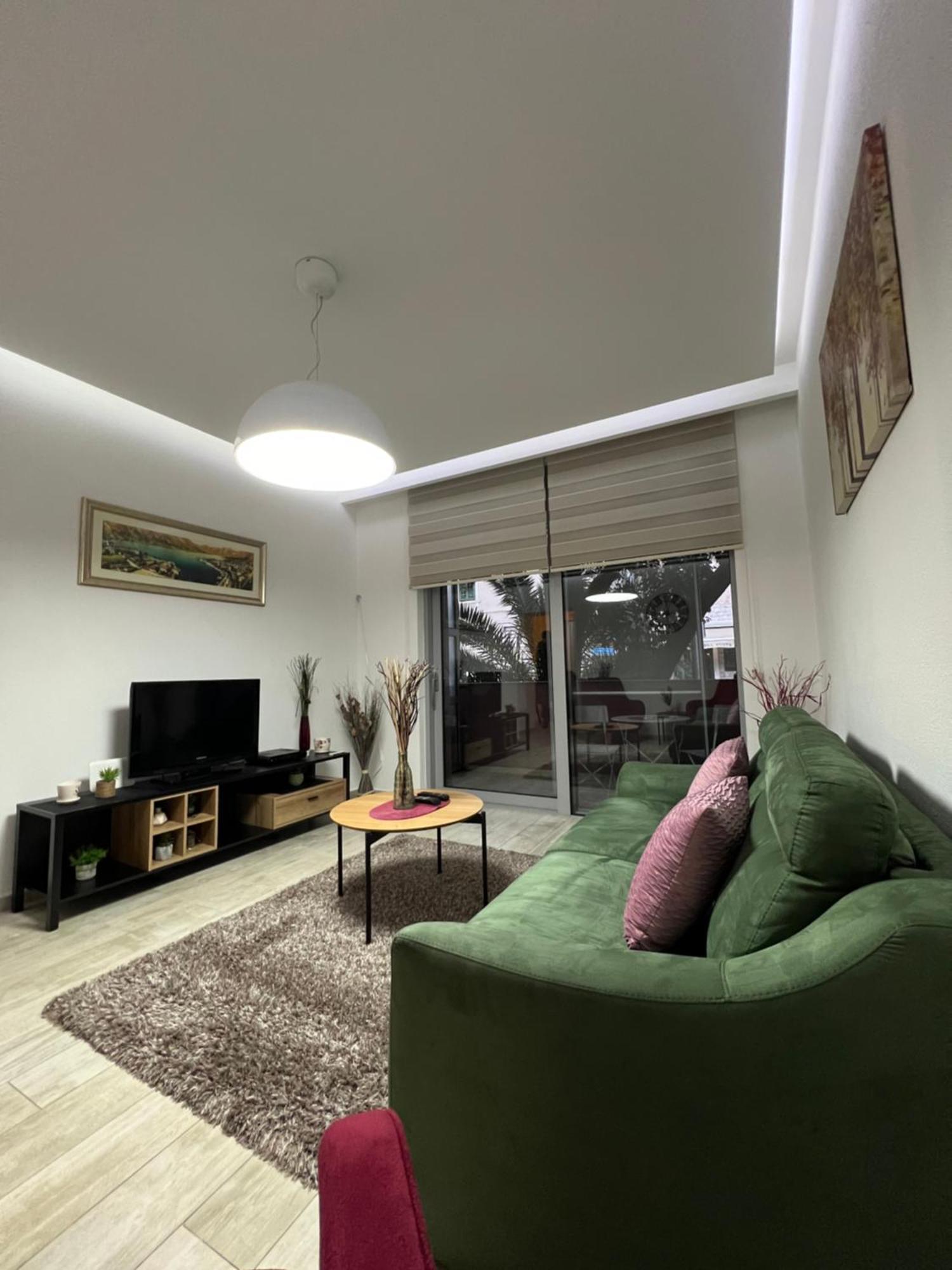 شقة Apartman Nadja كوتور المظهر الخارجي الصورة
