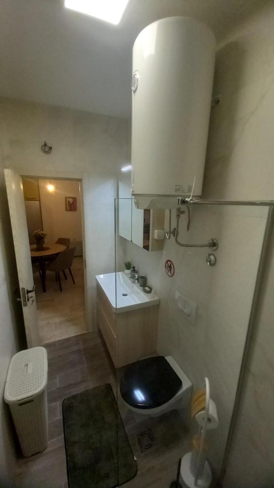 شقة Apartman Nadja كوتور المظهر الخارجي الصورة
