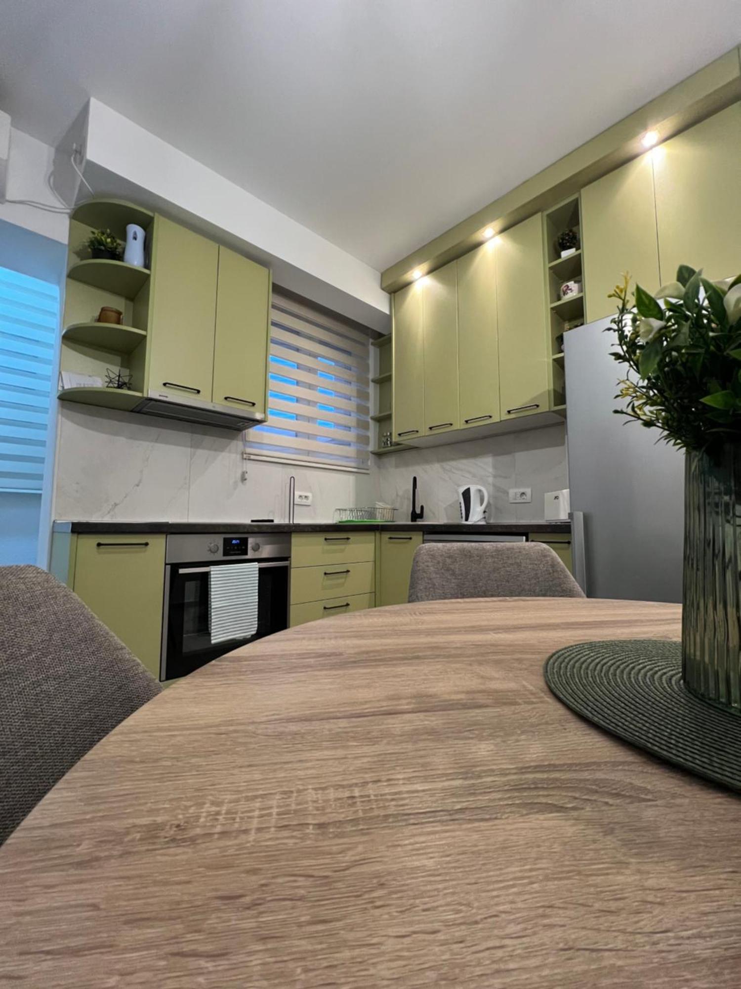 شقة Apartman Nadja كوتور المظهر الخارجي الصورة