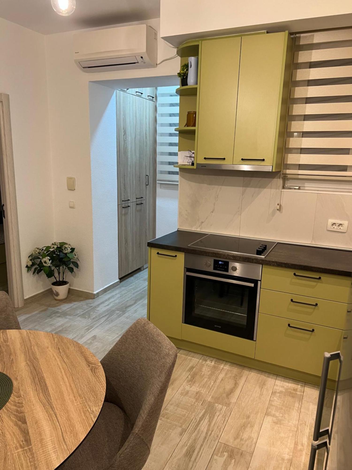 شقة Apartman Nadja كوتور المظهر الخارجي الصورة